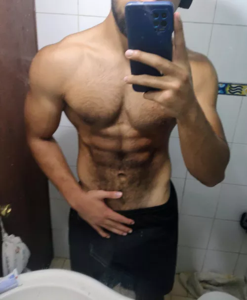 (20) Do you like my abs ? 🍫😉