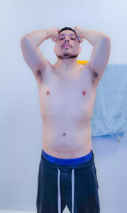 About to shower 🚿