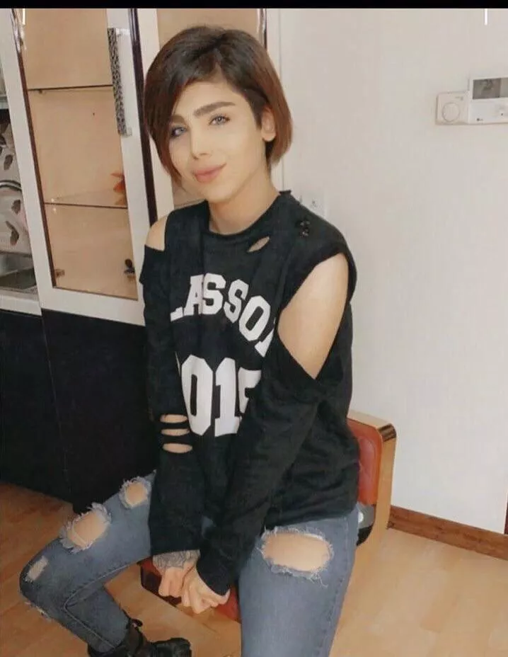 Am I the only middle eastern femboy here?