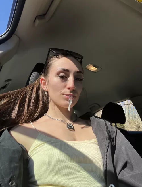 Anyone want free head?