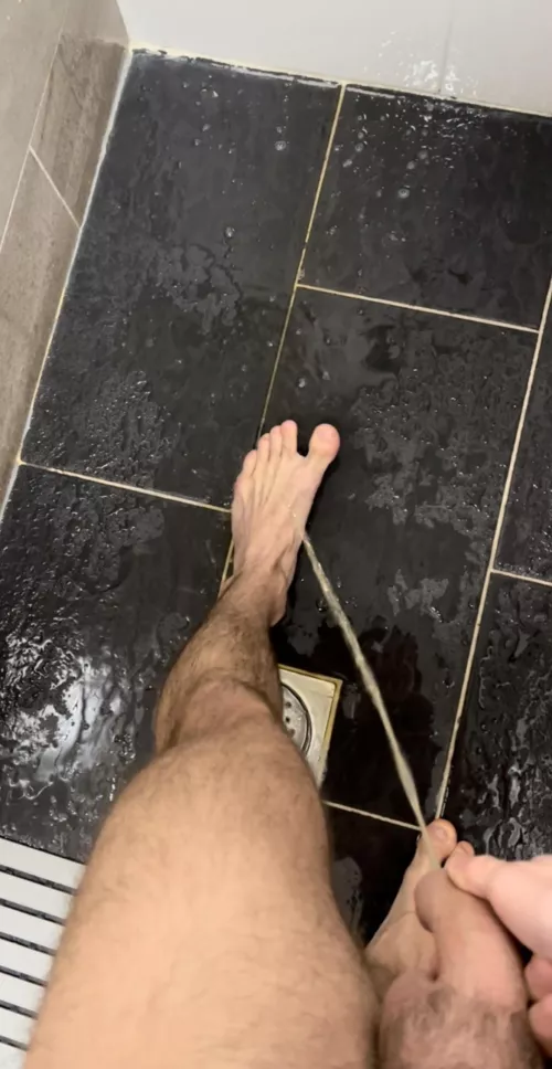 Do you also pee on your feet in the shower? 😈💦💛