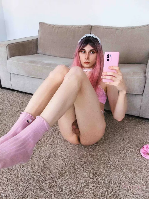 Hello there, cutie! 😉