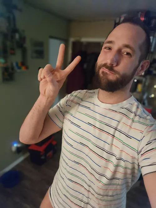 Here's to ever one of you beautiful bad @sses who survived the week! So proud of you! Happy Friday