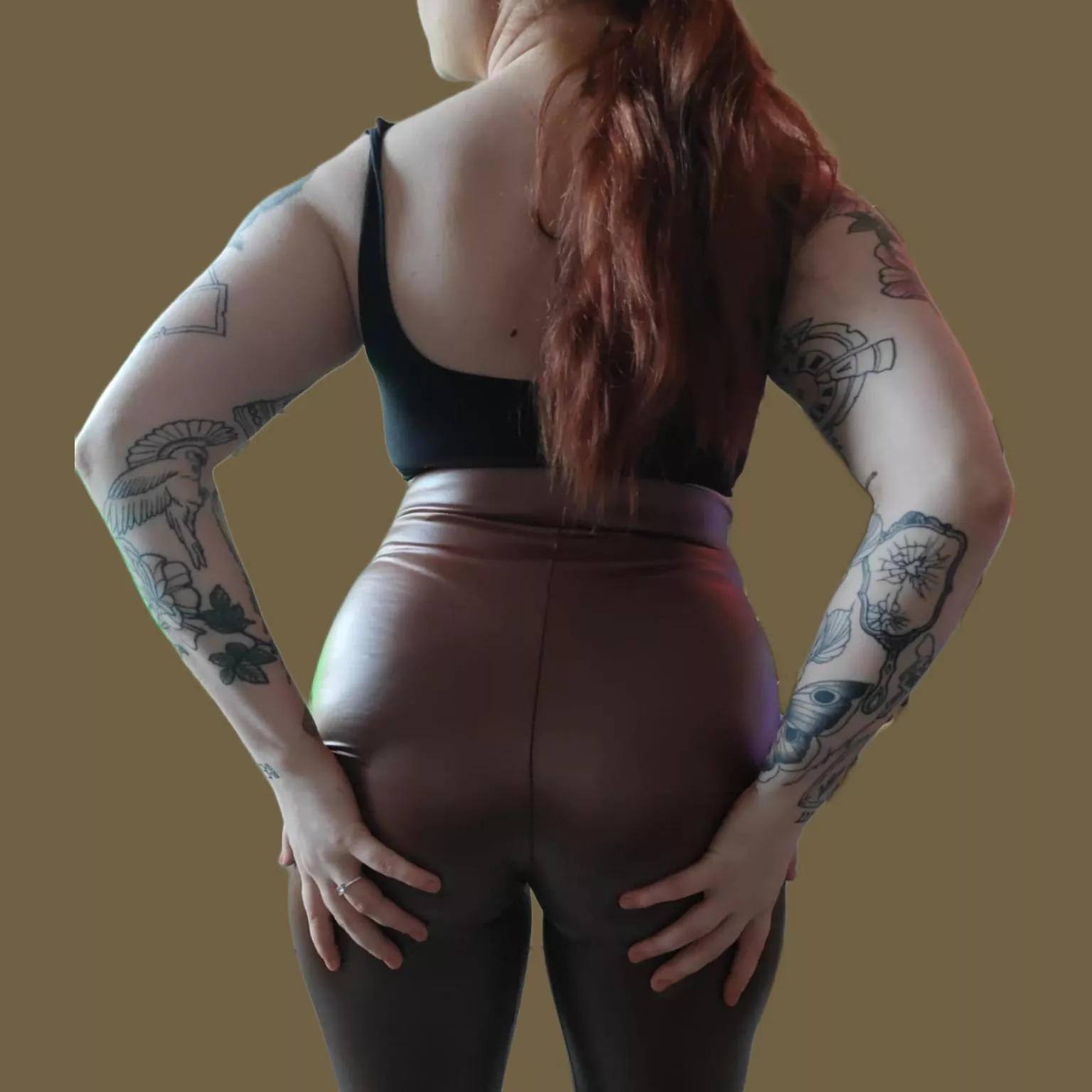 i love leather and how it feels❤️‍🔥😍