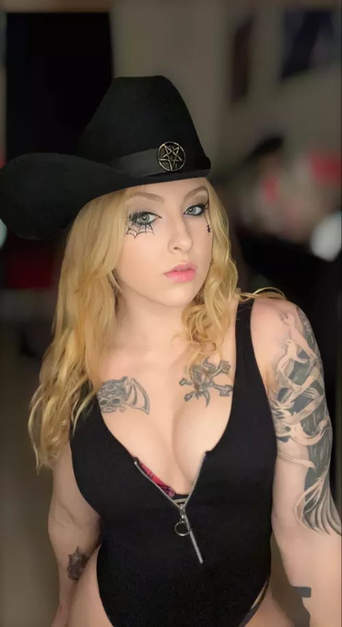 I want you to ruin this makeup and rip that bodysuit off me