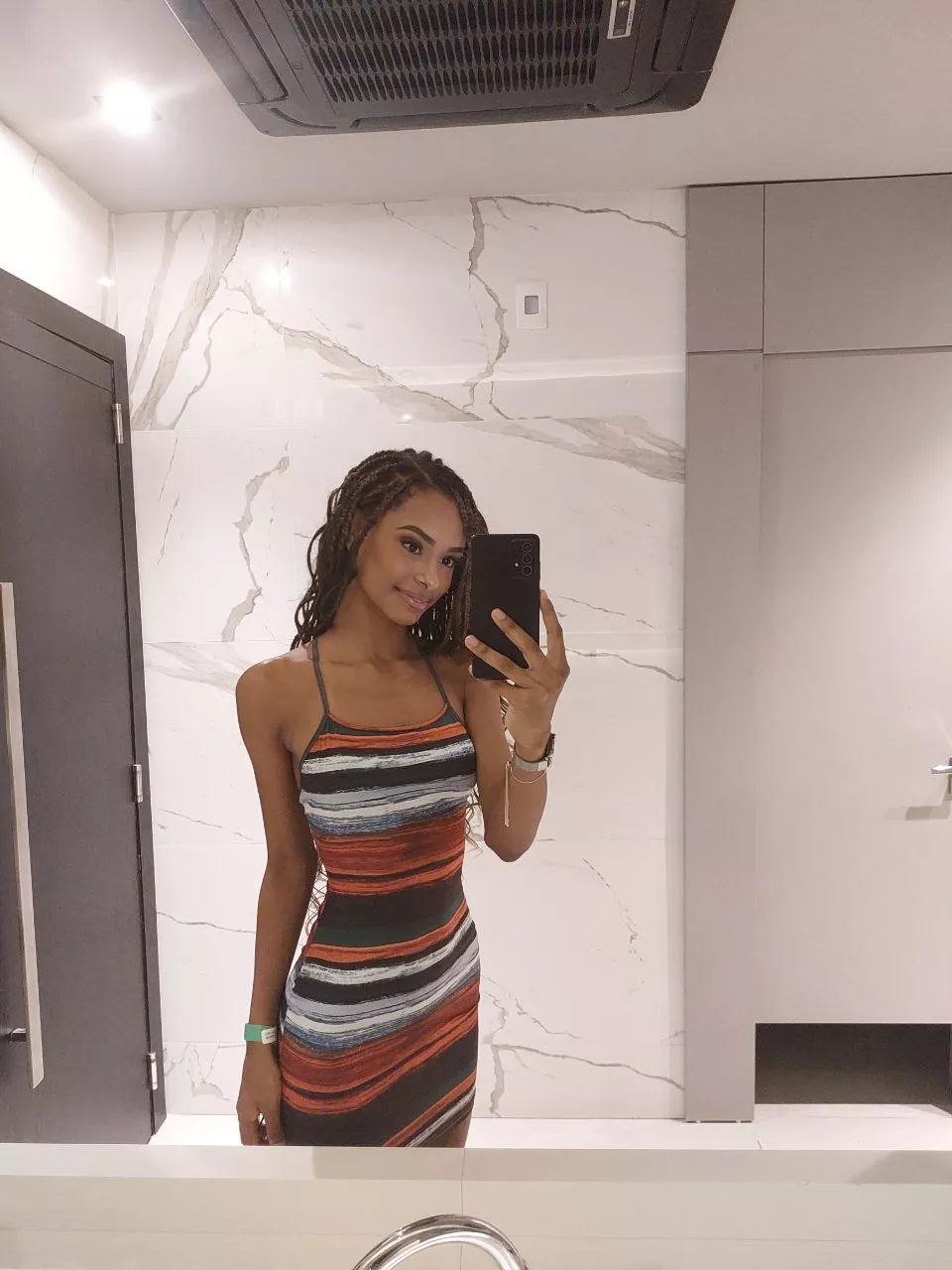 I'm the kind of woman who can make you feel like you're walking on clouds