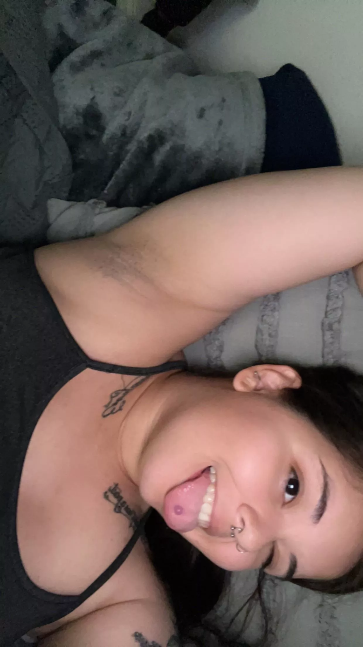 I’ve been cleaning and they smell a little, I hope you don’t mind 😘