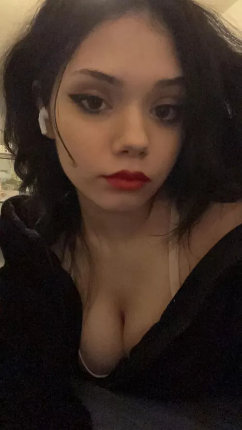 my eyes are up here bro