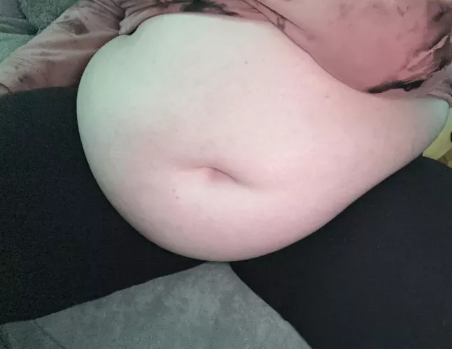 NGL, hard to sit up straight with this gut 😵‍💫