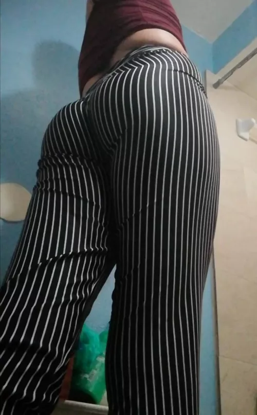 Nobody in my family knows I’m a sissy femboy 🥺 think they’d be mad and humiliate me or you think they’d love this ass?