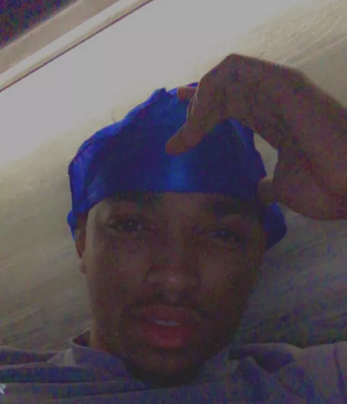 One more day till the weekend! Whose playing Overwatch or Apex ( Console )?