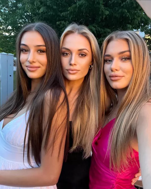 Personally, I'd go brunette... Which one would you pick?