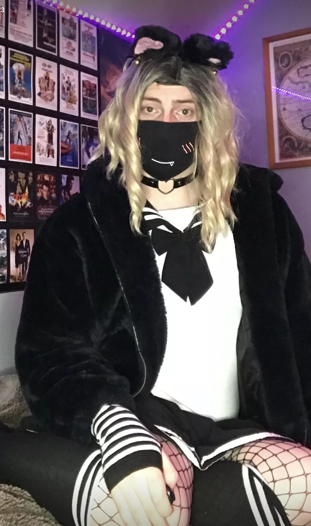 School outfit and fur jacket ❤️❤️