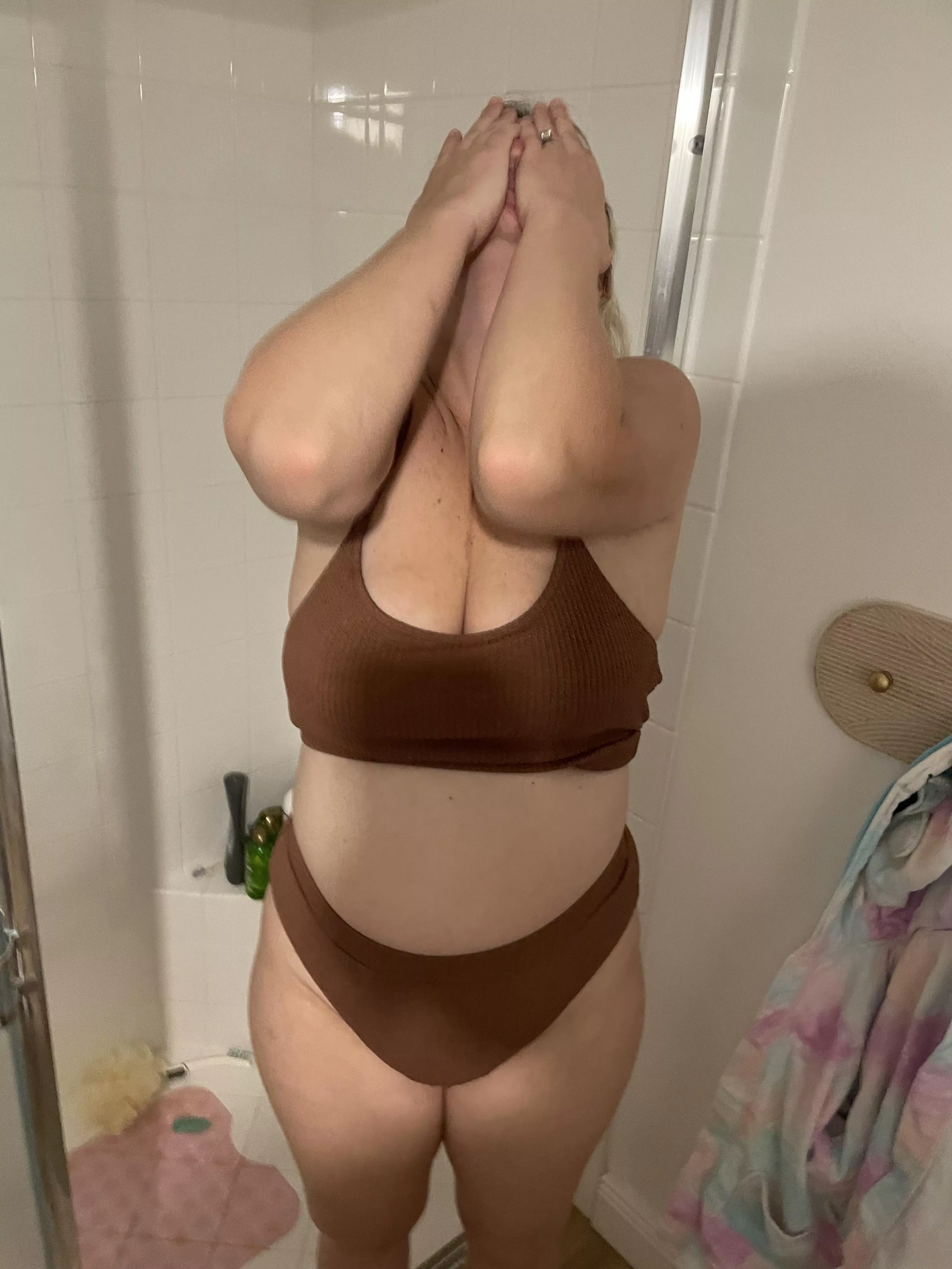 So horny today wow 🙈