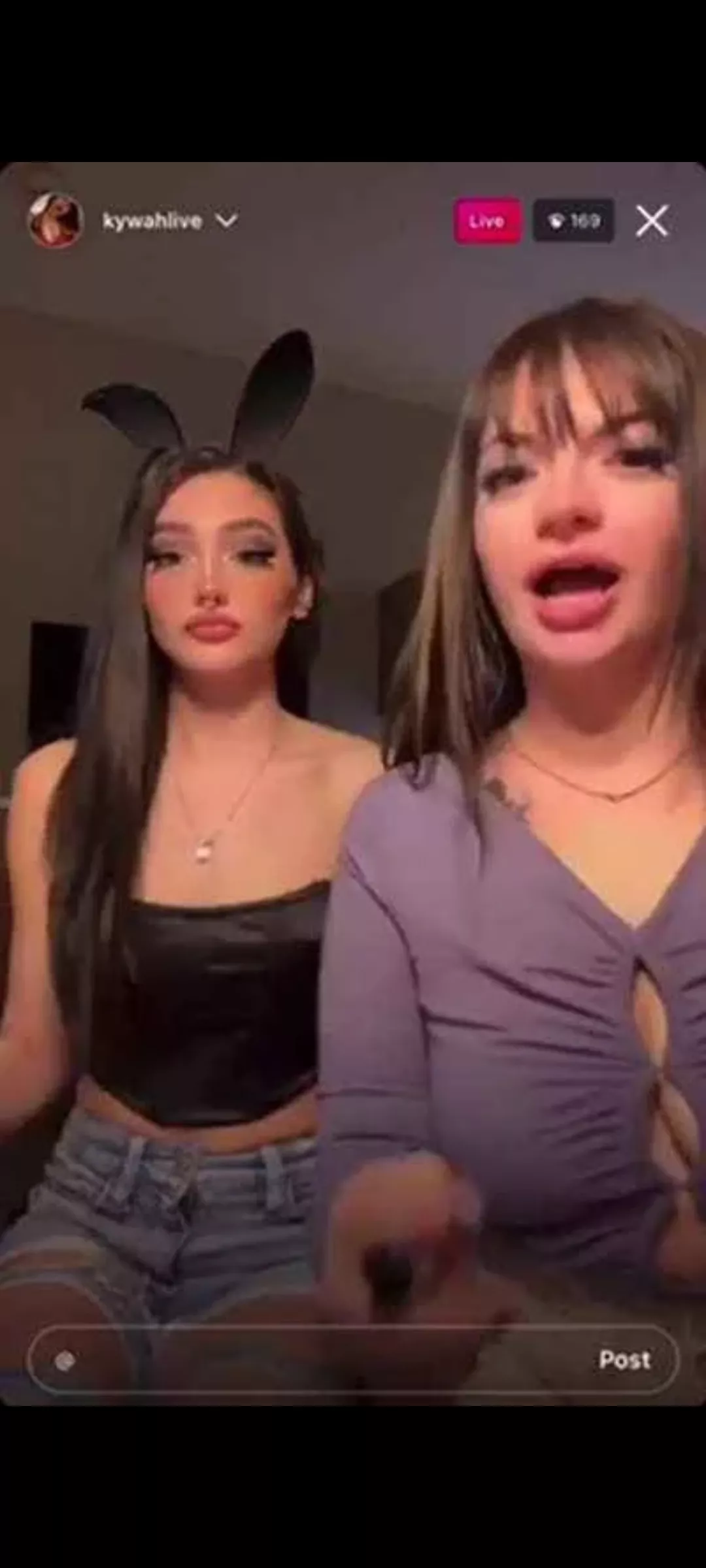 Someone knows the left one ?