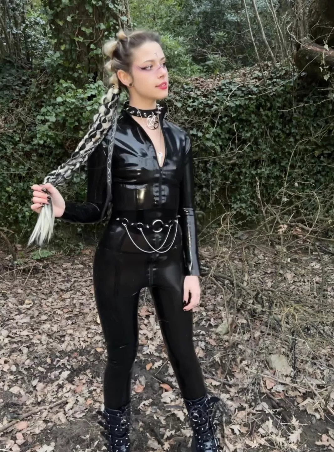 Unsettling local dog walkers😂