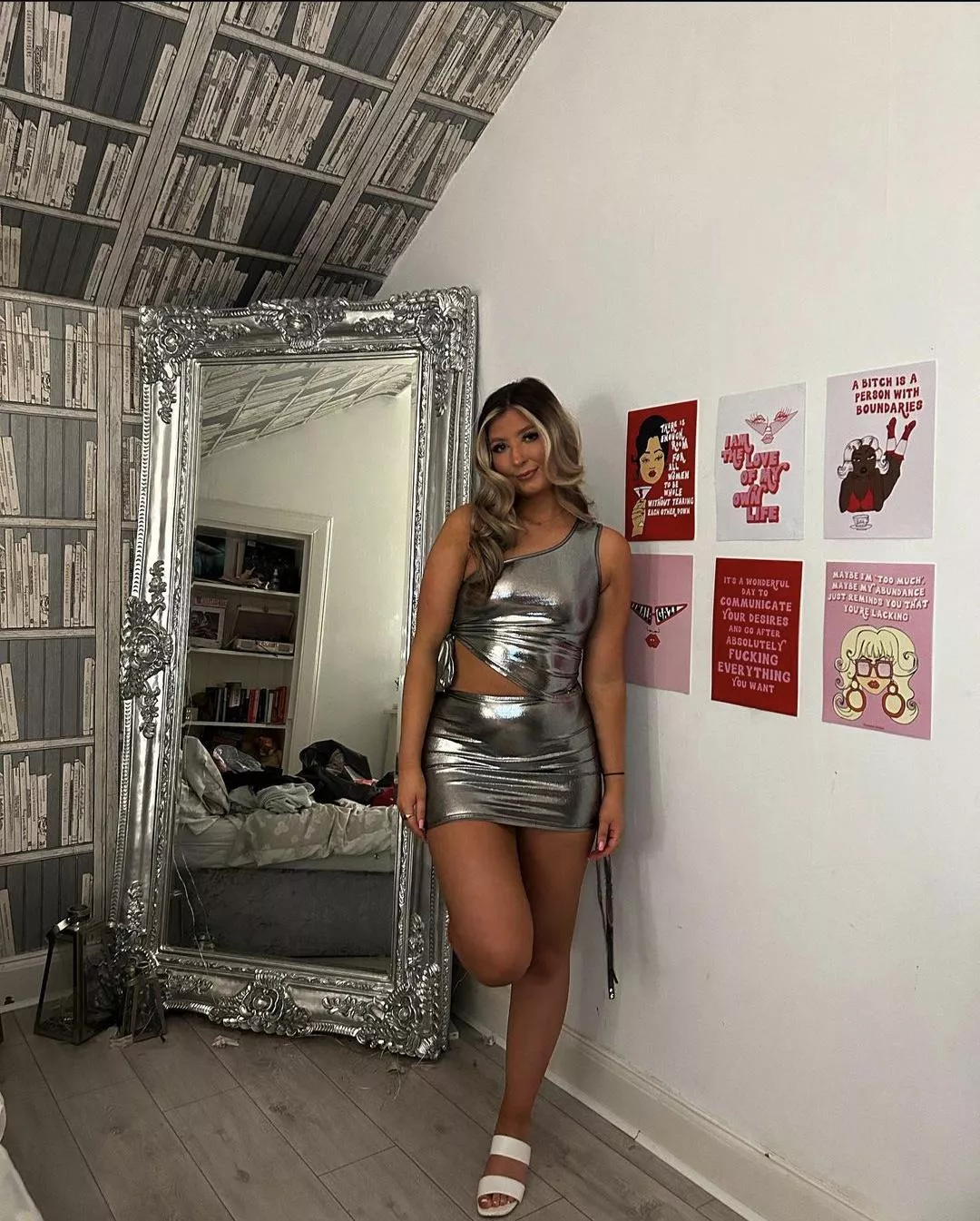 wyd if you only have one night with this shiny chav🤤