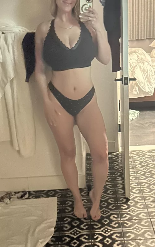 All alone and need some hotel room company