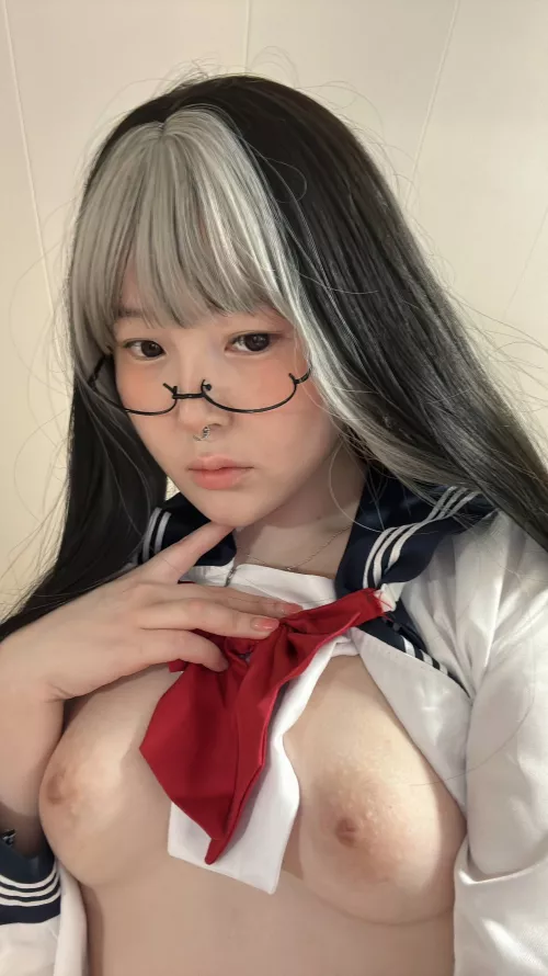 Am I your small boobs type?