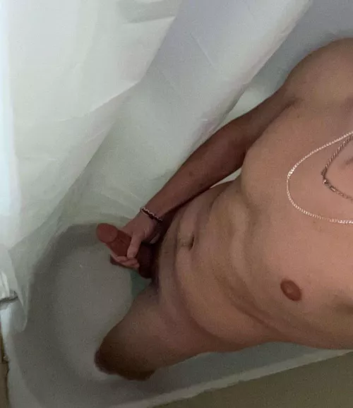 first post on here (couple looking for fun) dms open :)