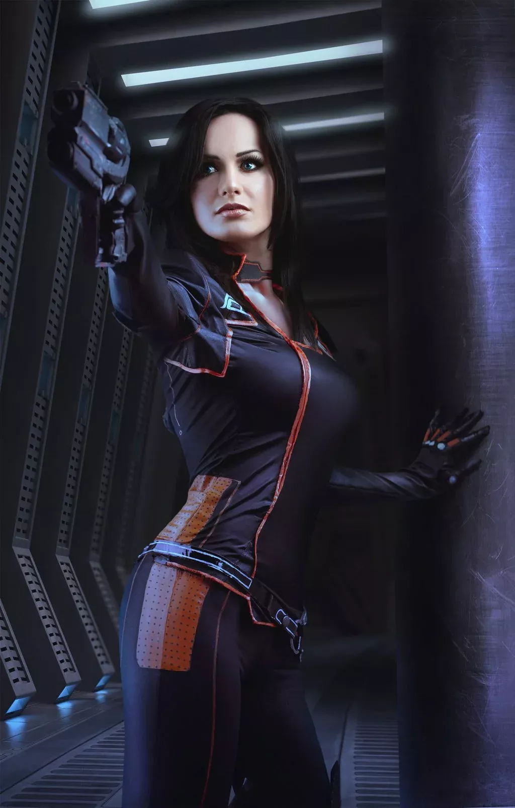 Hannuki by Miranda Lawson