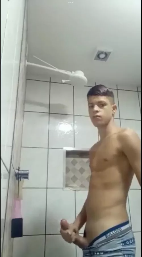 hot brazilian gifted teen 🍆