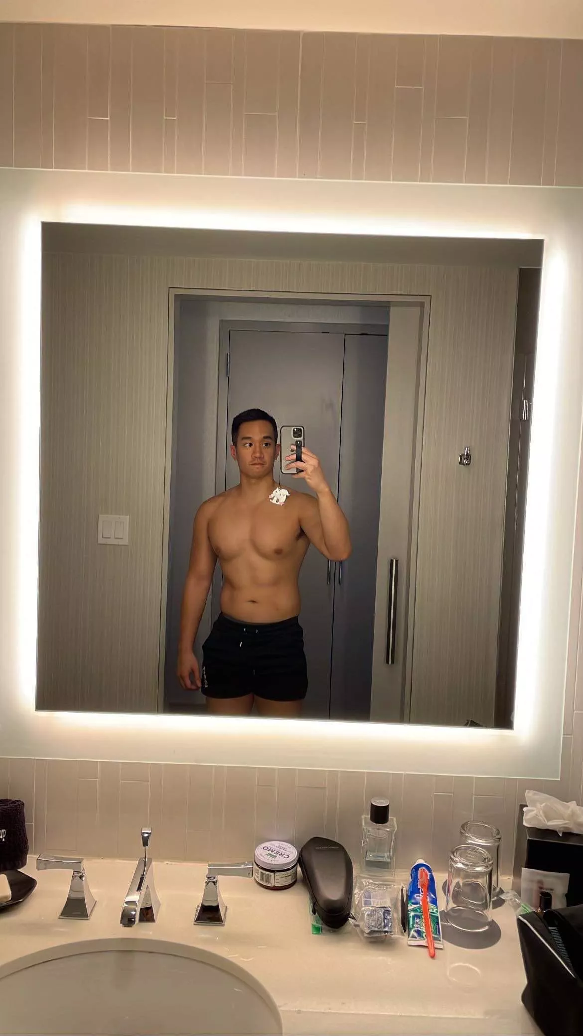 Hotel mirrors have the best lighting