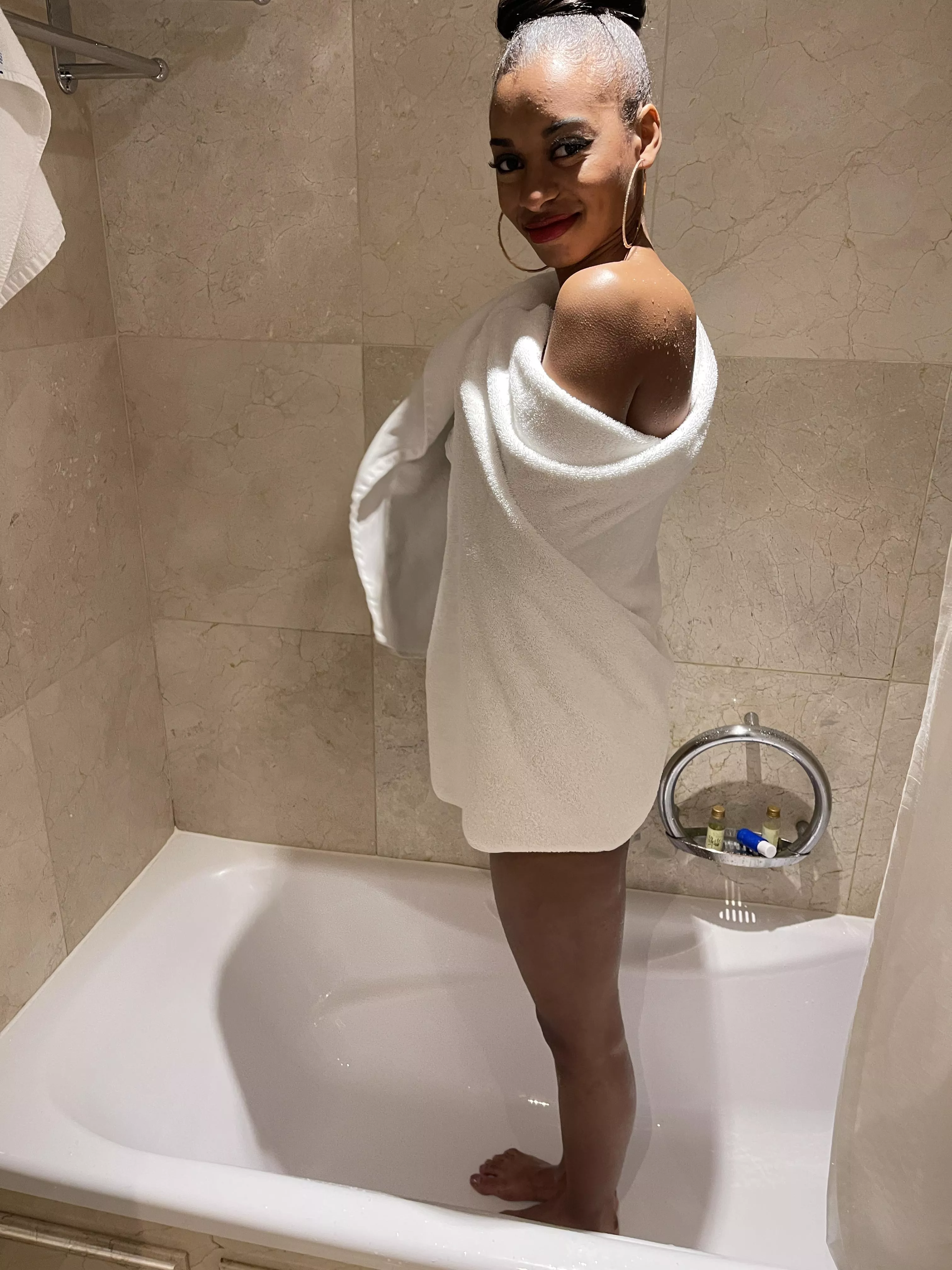 I just out of the shower pervs.