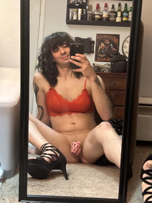 I need someone to humiliate and use me 😜