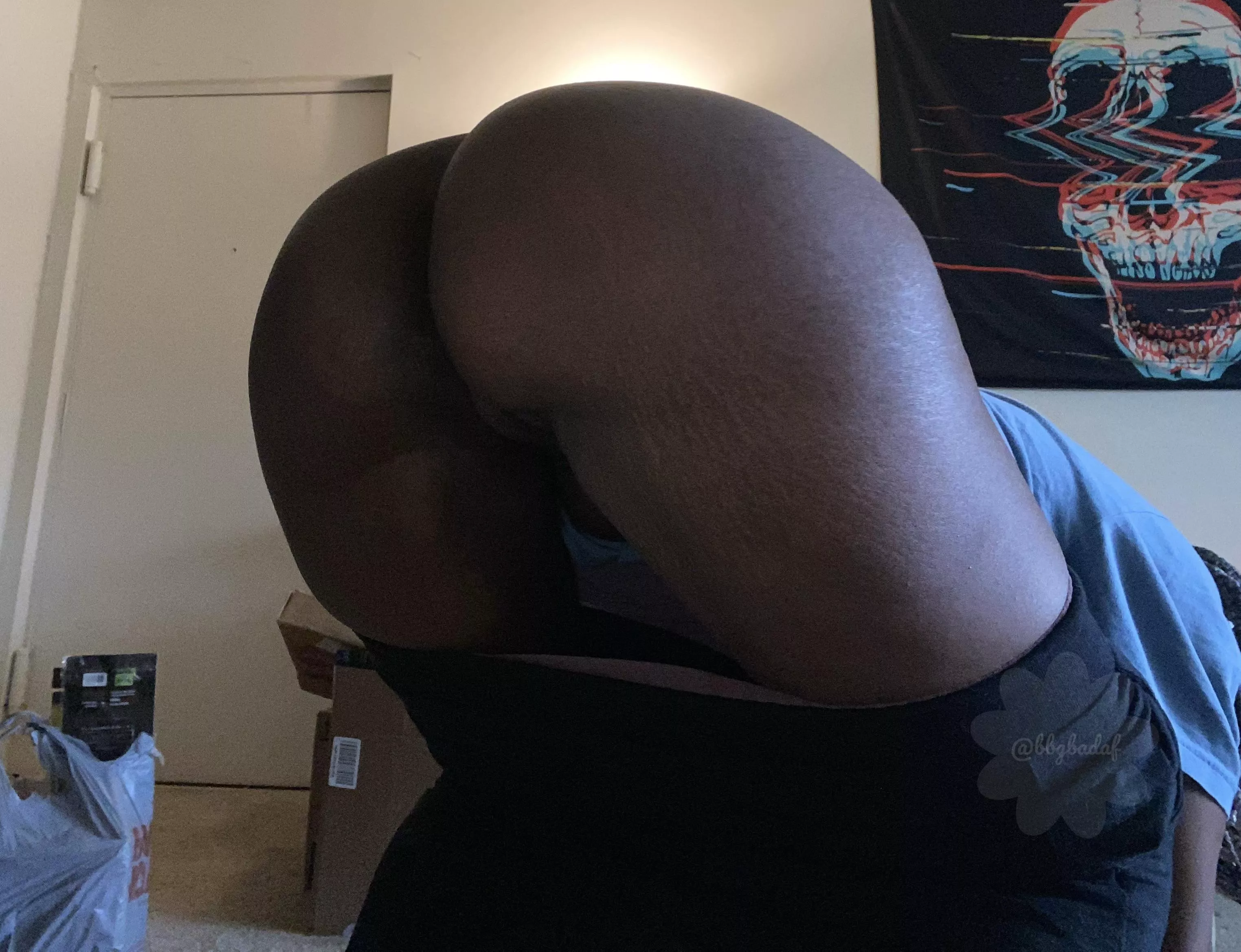 I’ll get naked anytime, anywhereee ;)