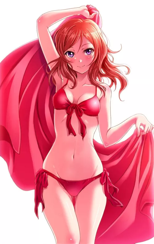 Maki still got a nice body
