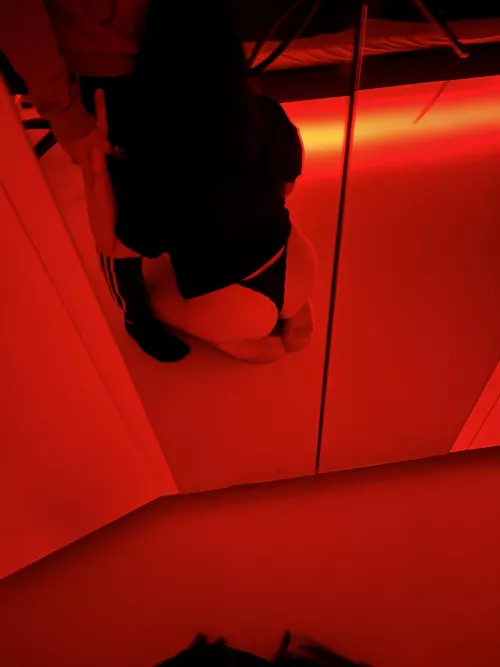 Ready for some hot shots in the mirror !