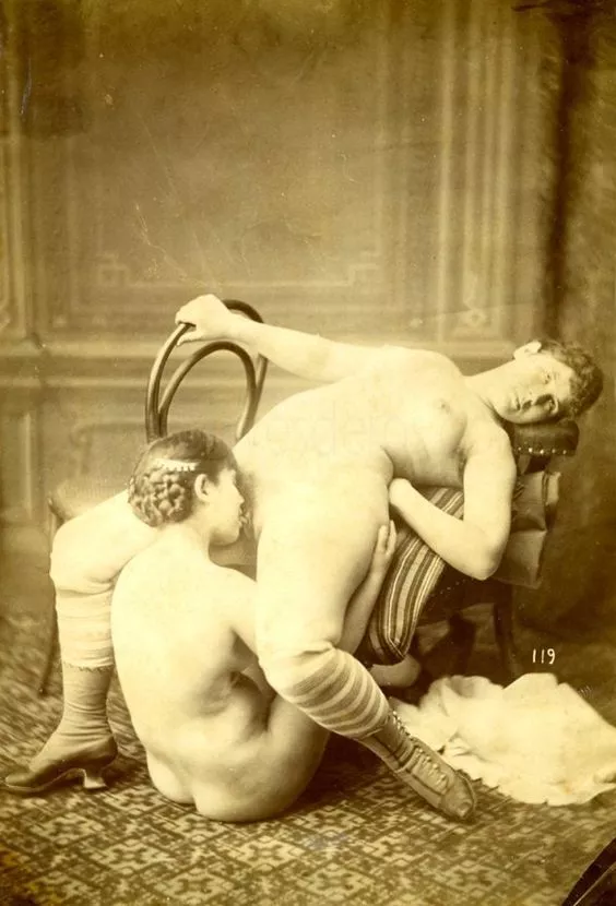 She must be a cunning linguist!