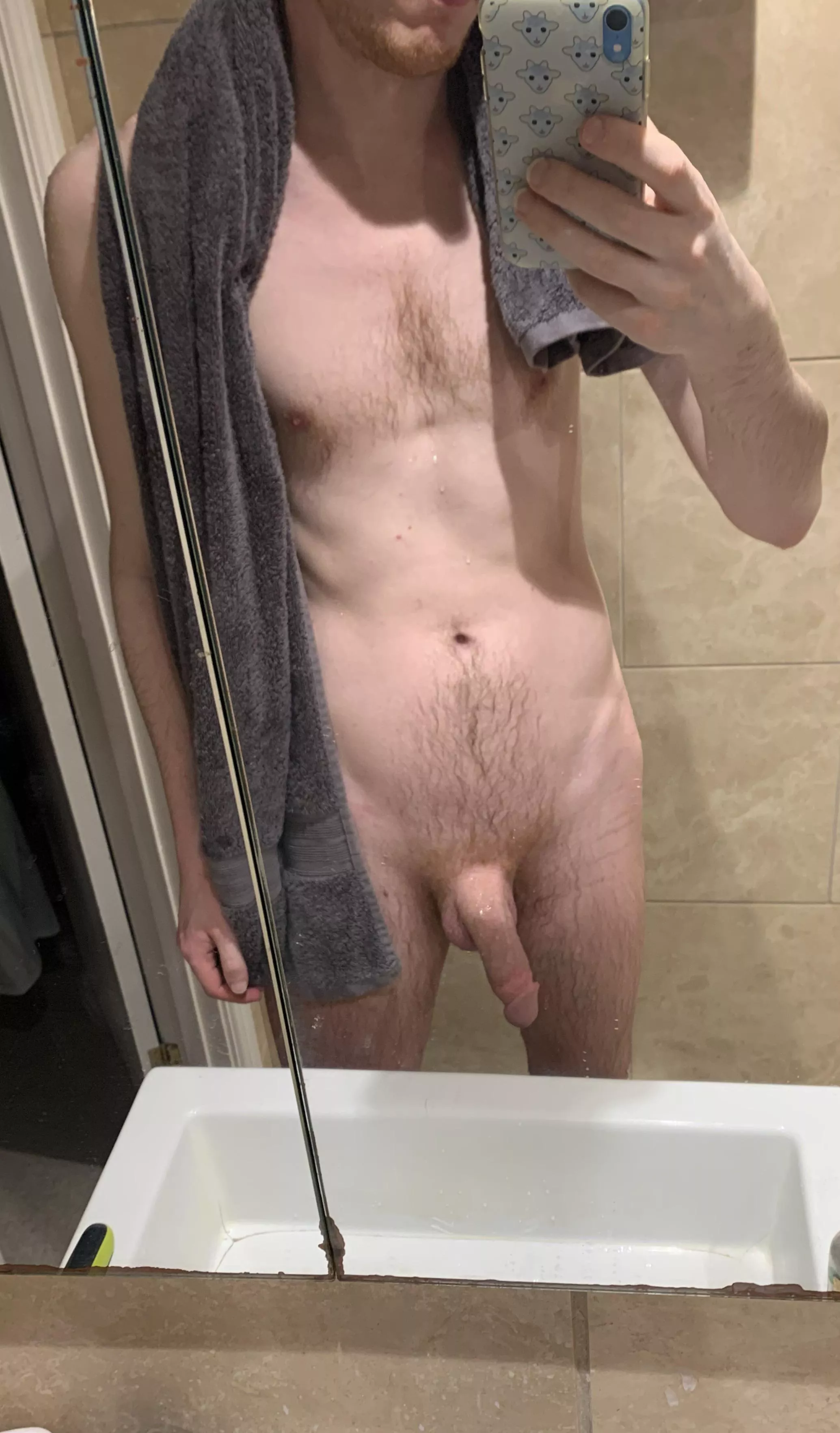 Shower done, BJ next? Who’s gonna make me hard ?