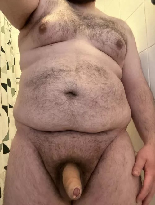 Starting to feel a bit more confident with my body after a few posts, hope you like it as well 😉