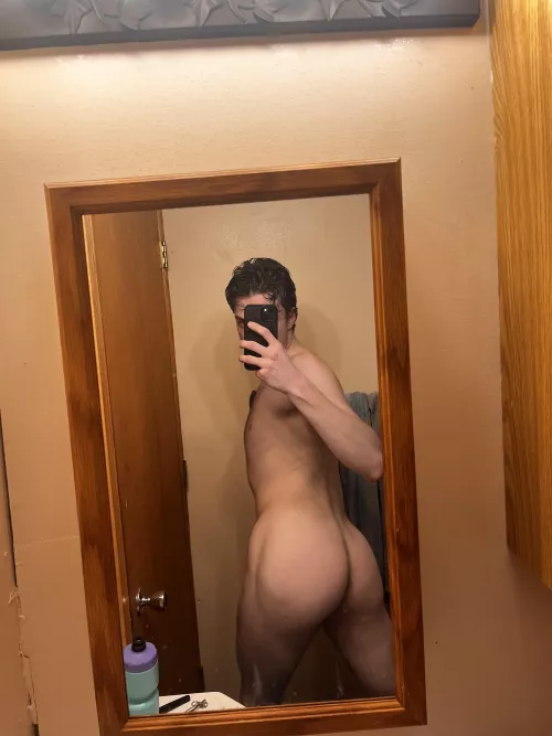 U walk in on me taking this .. wyd next ?