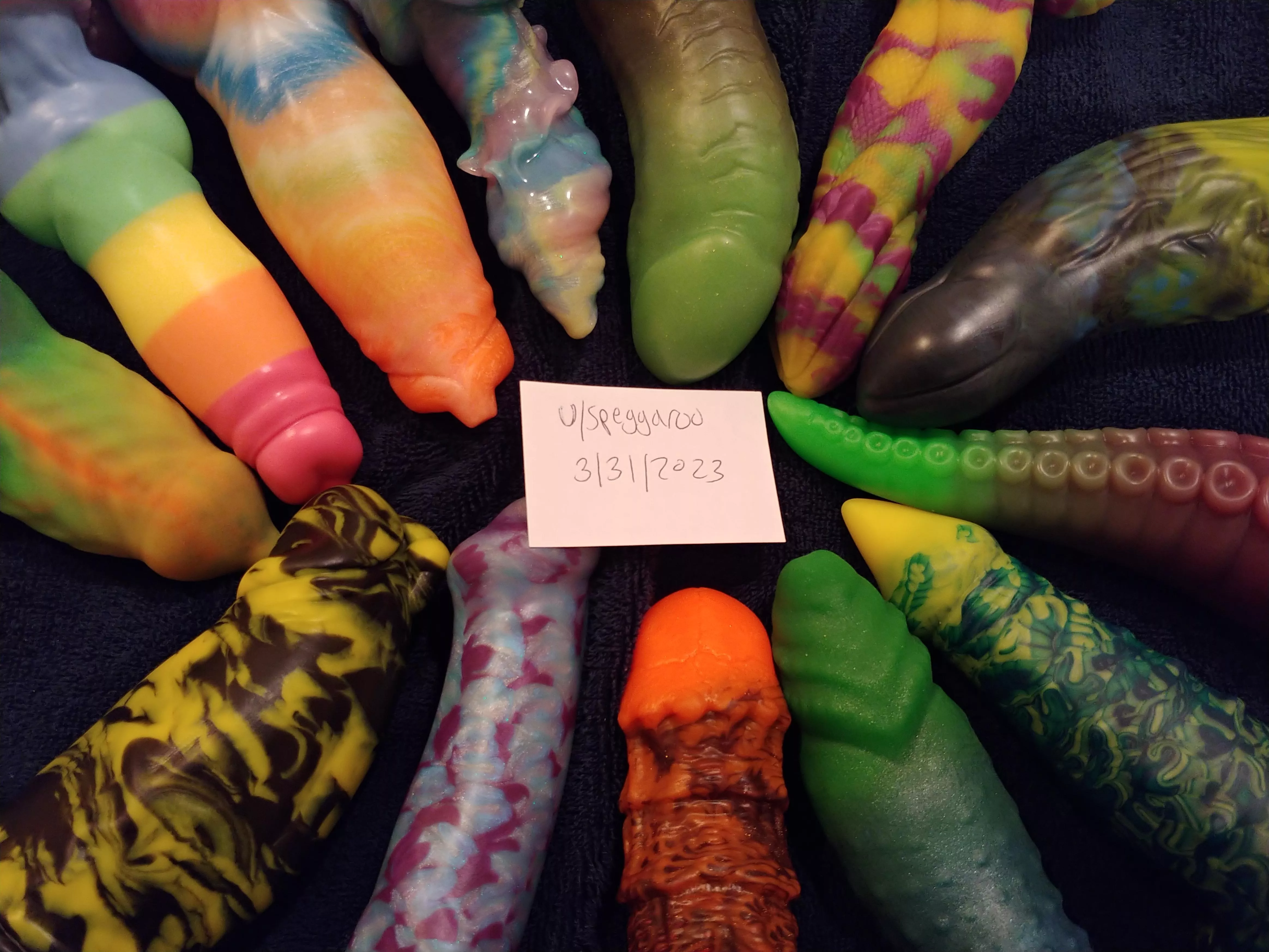 WTS (USA) Bad Dragon, Twin Tails, and one HPE toy! Details added in comments! (As well as additional photos!)