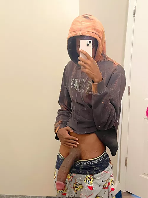 (18) like my pants??