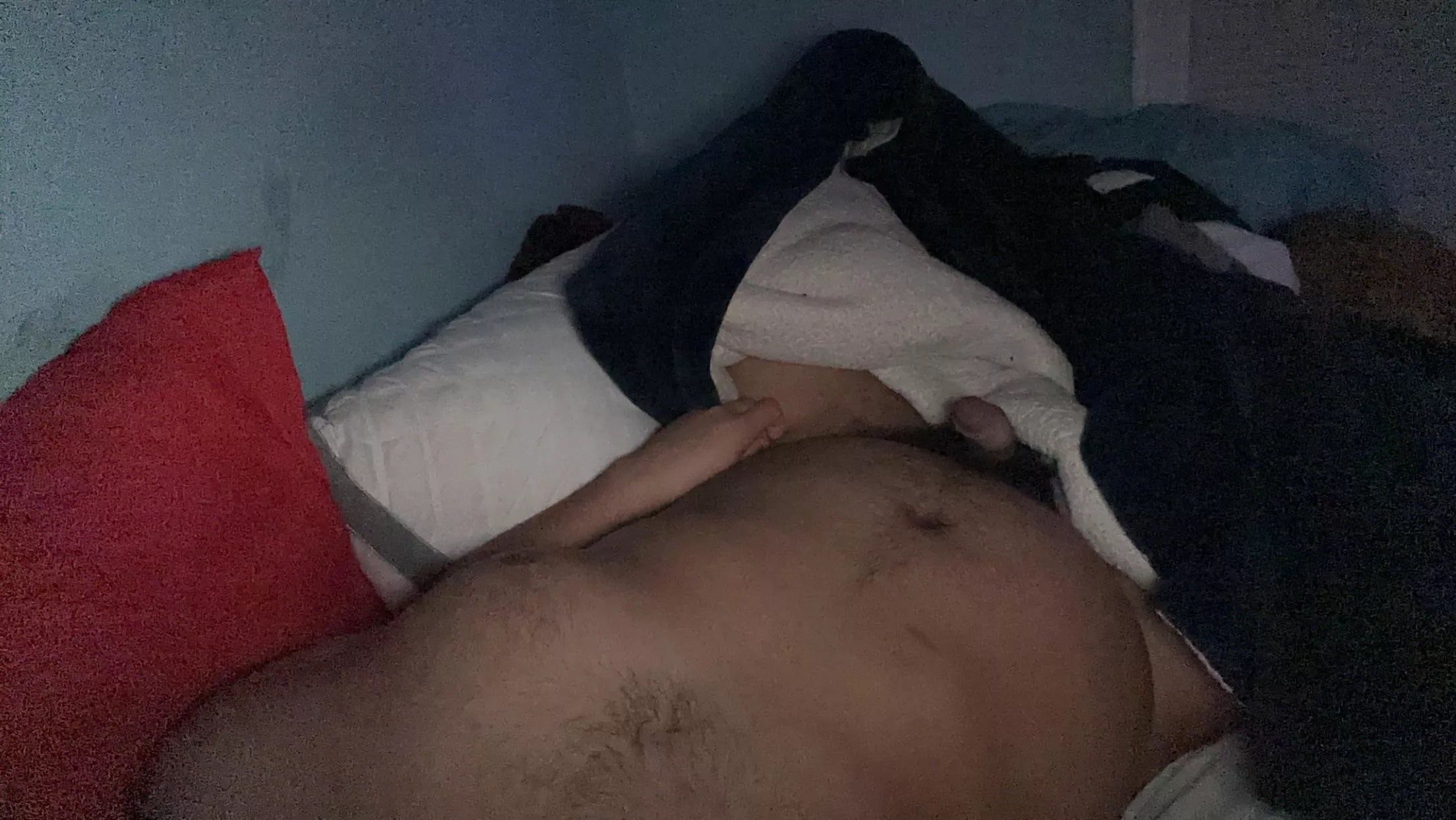21 m us looking for anyone to JO with on snap Collegedudmax