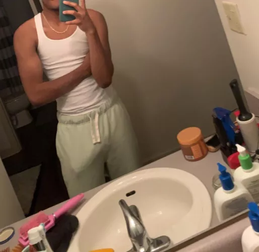 21 m usa hmu @jmj.lyons