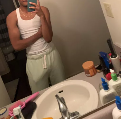 21 m usa kinky ash hmu college bros @jmj.lyons