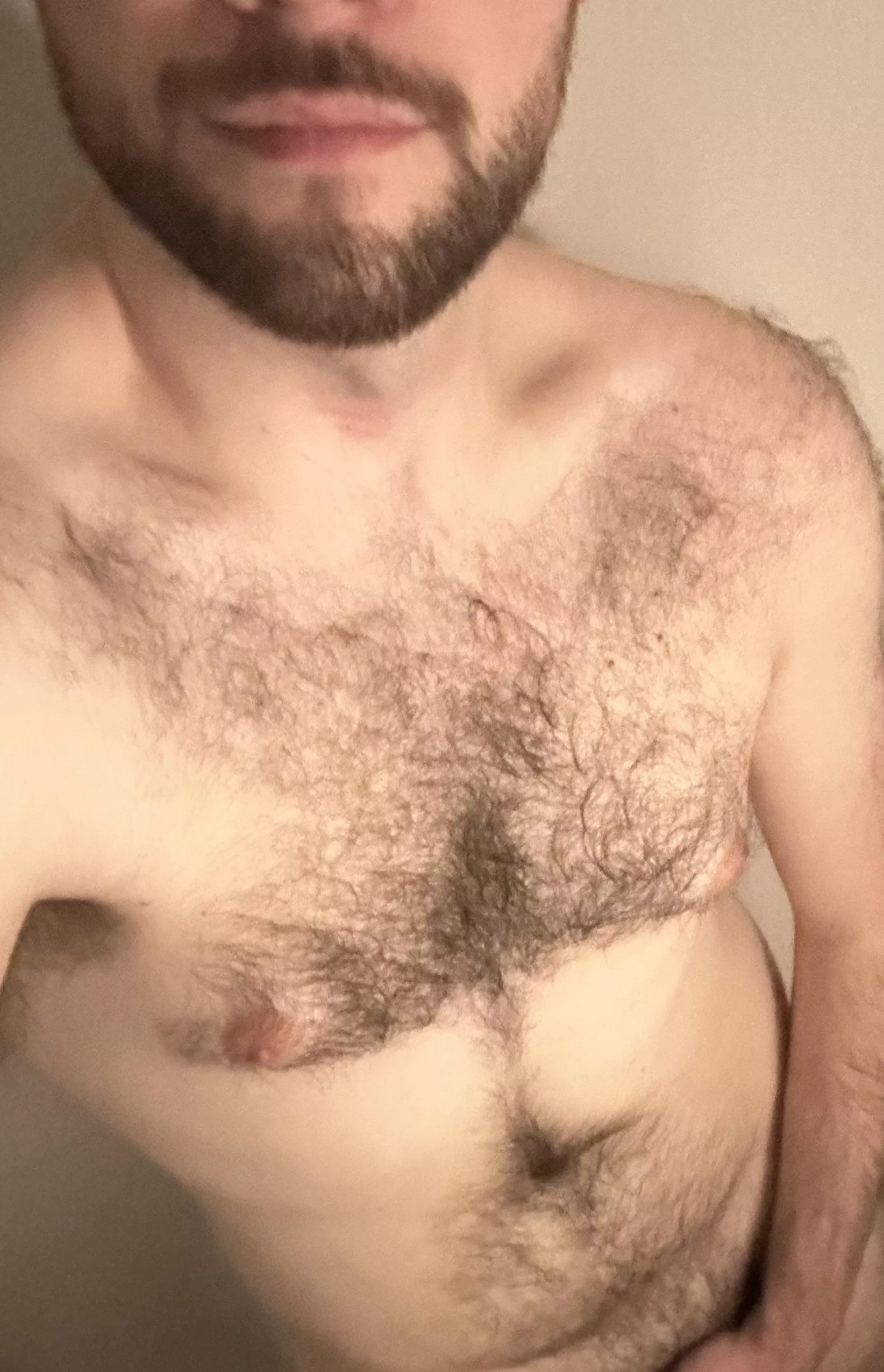 27 hairy - any Muscular or Fit guys wanna get off together? Add Rdavid7272