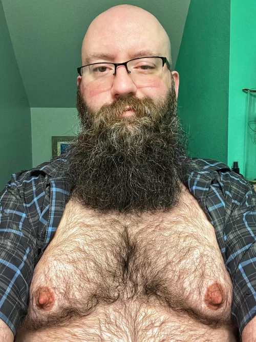 (36m) gay chubby bottom.