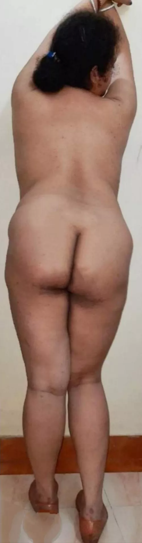 Any Pakistani/ Arab male there to degrade me. If you would like to chat and ask me dirty questions?