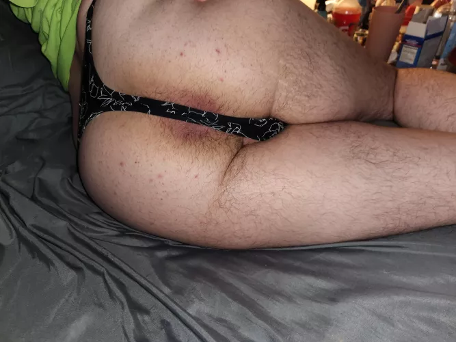 Come give me cheeks a spanking