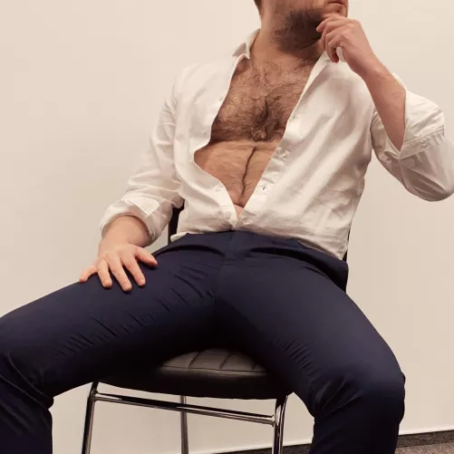 Come to me! Get on your knees…