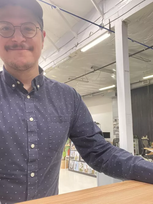 Finally landed my dream job! Hello from my desk 😇