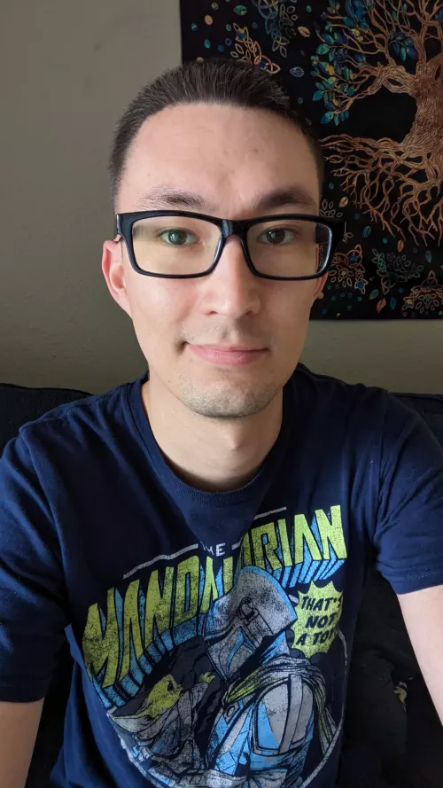 Got a haircut today and the green hair is officially gone