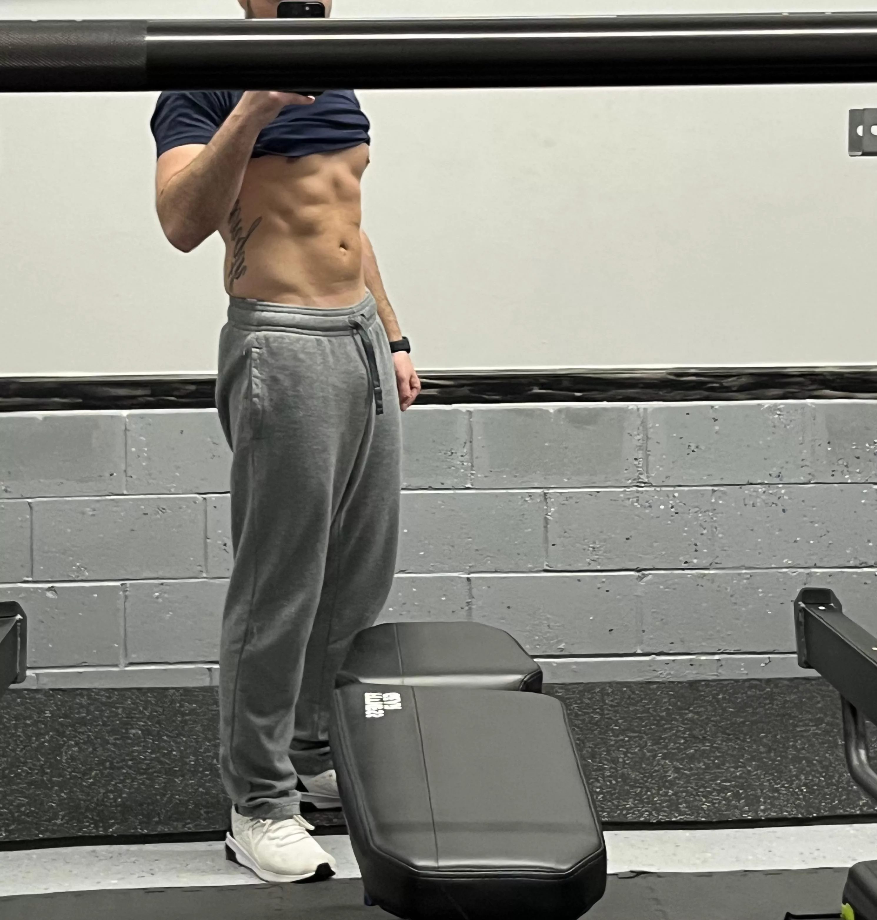 Gy[m] buddy wanted….