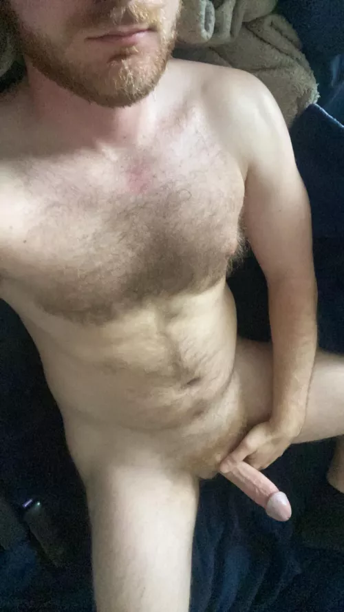Hey dude. Wanna nurse on my cock while I lick your booty hole? Hmu (31)